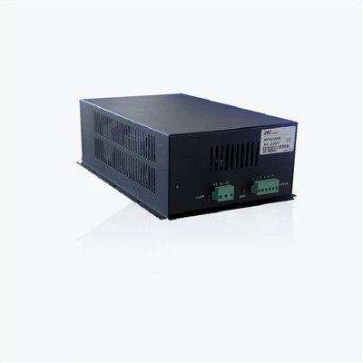 منبع تغذیه لیزر